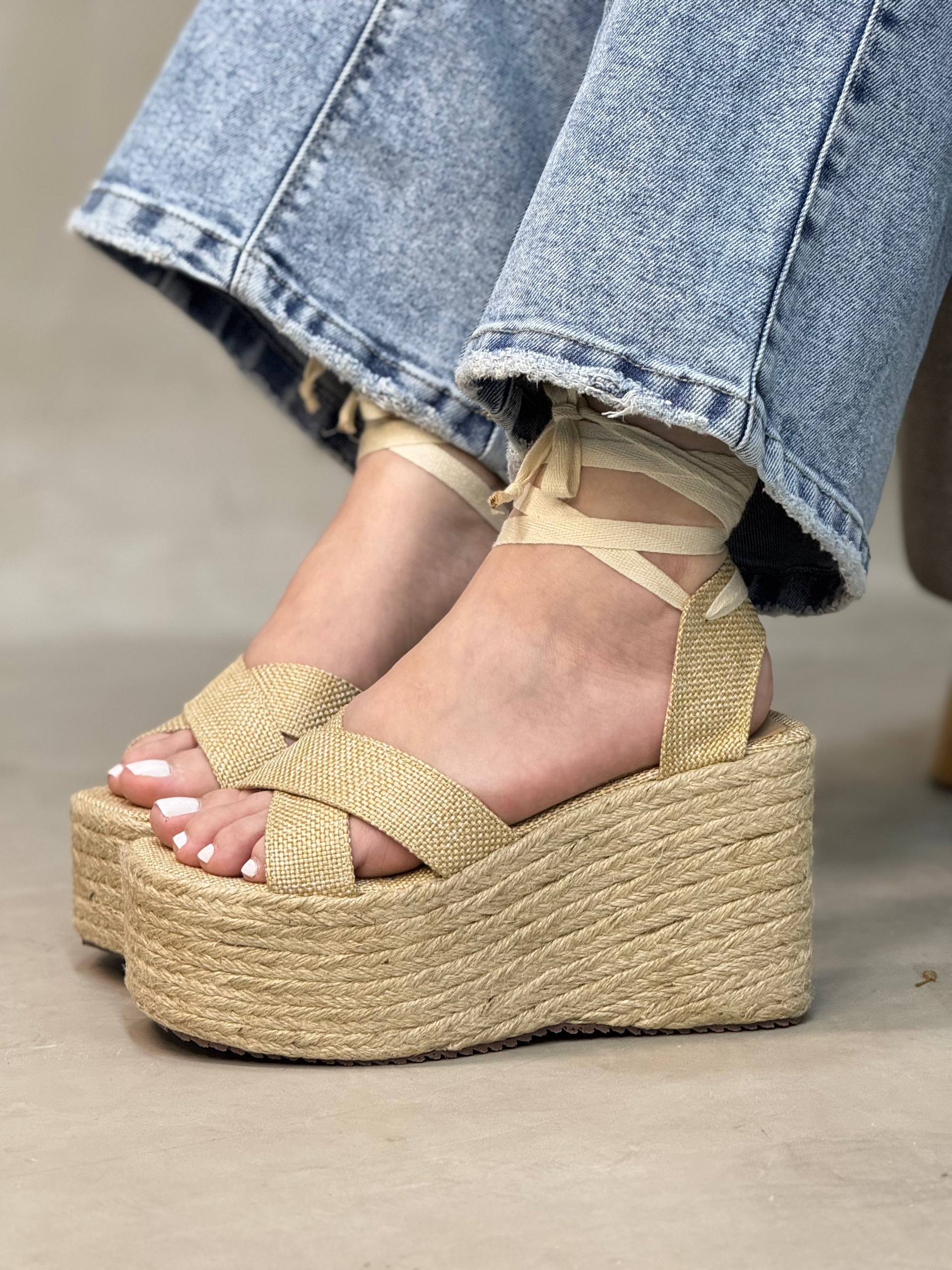 Plataformas en Yute de 10cm PLTF941 para mujer | Maraldo