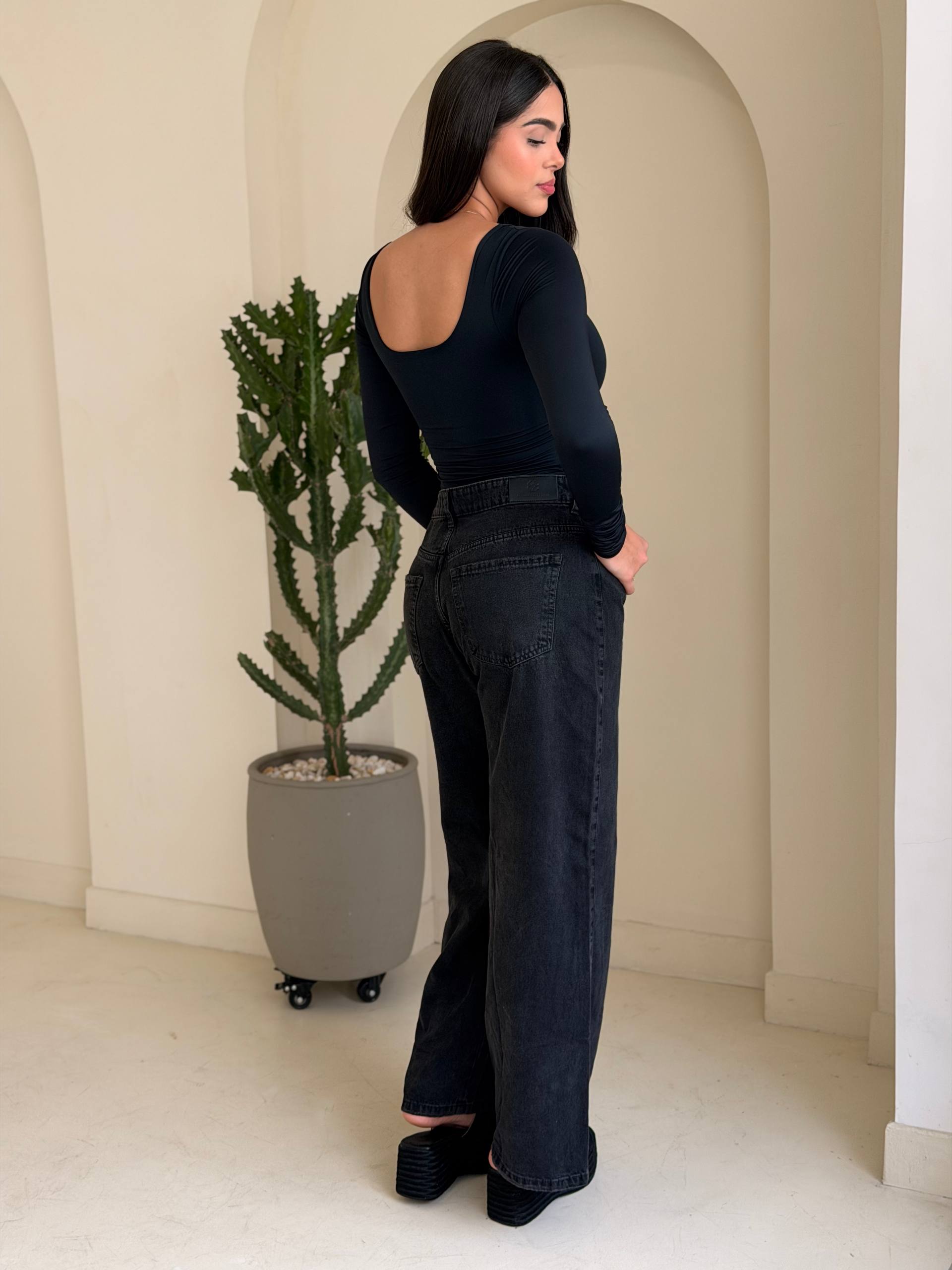 Body Paris Negro BD140 | Maraldo