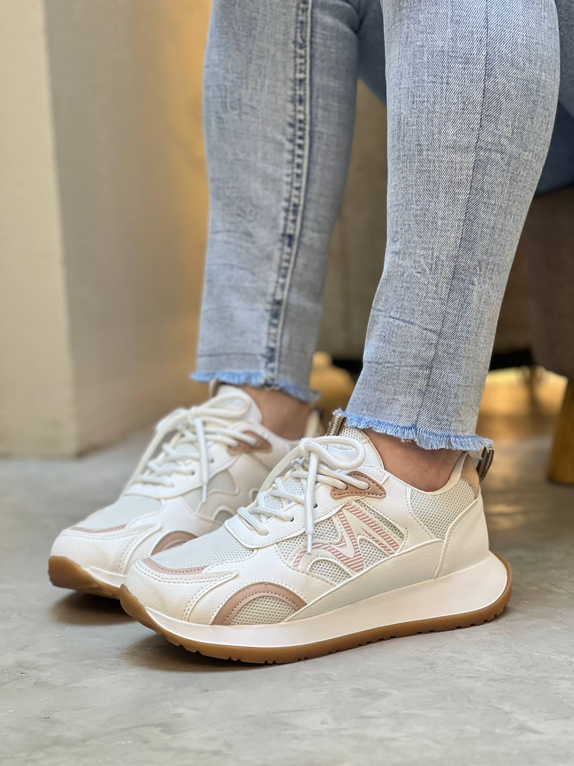 Tenis deportivos livianos D891 para mujer | Maraldo