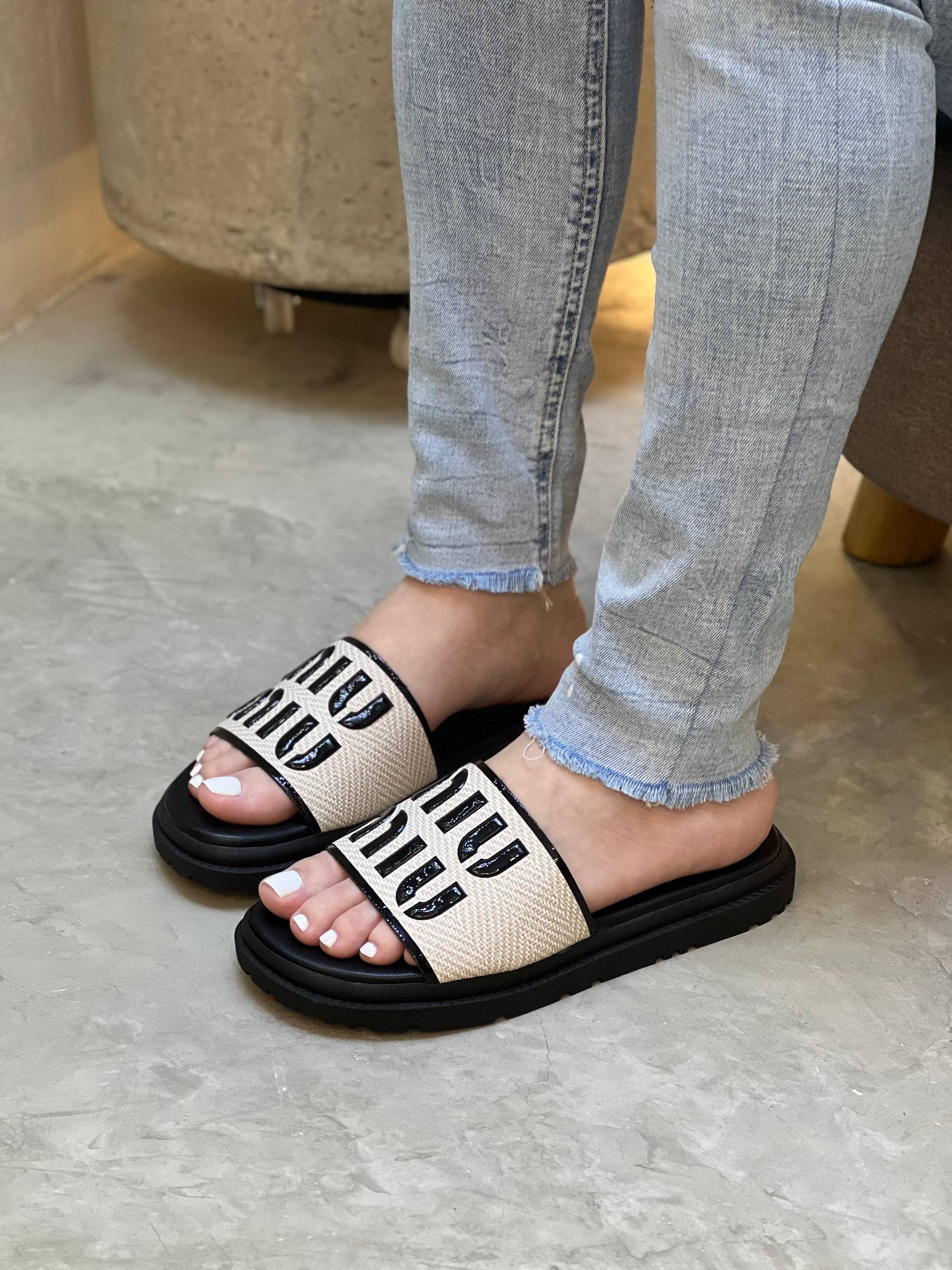 Sandalias en tendencia para mujer MB111 | Maraldo