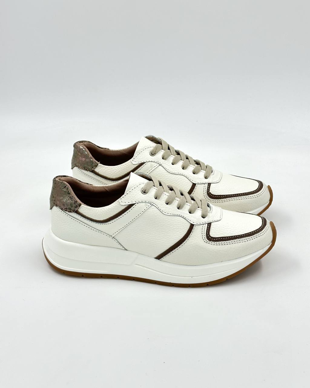 Tenis de cuero deportivos DS85 para mujer | MARALDO