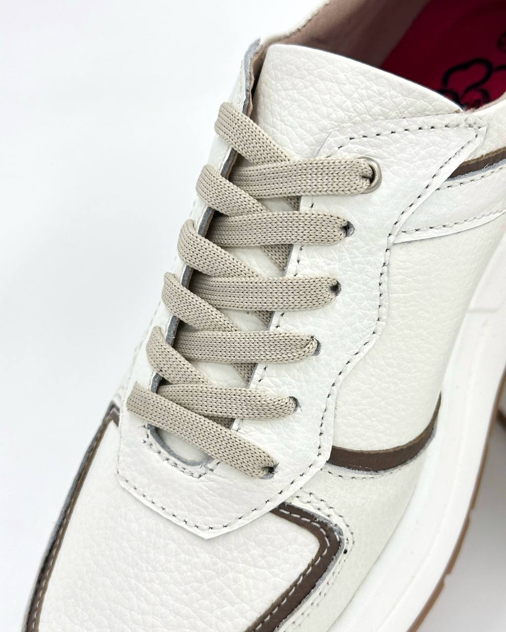 Tenis de cuero deportivos DS85 para mujer | MARALDO