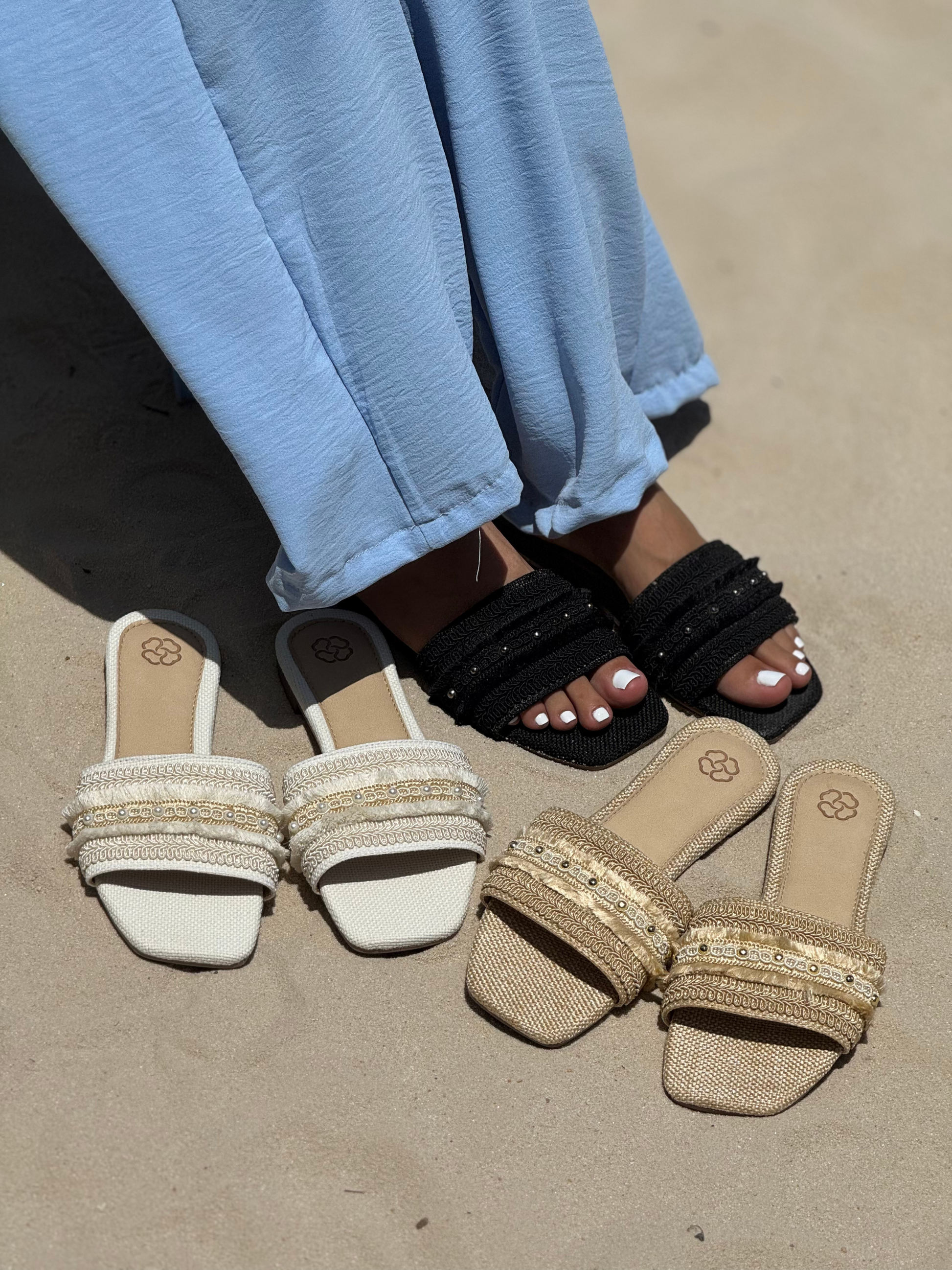 Sandalias planas con detalle artesanal P1491 para mujer | Maraldo