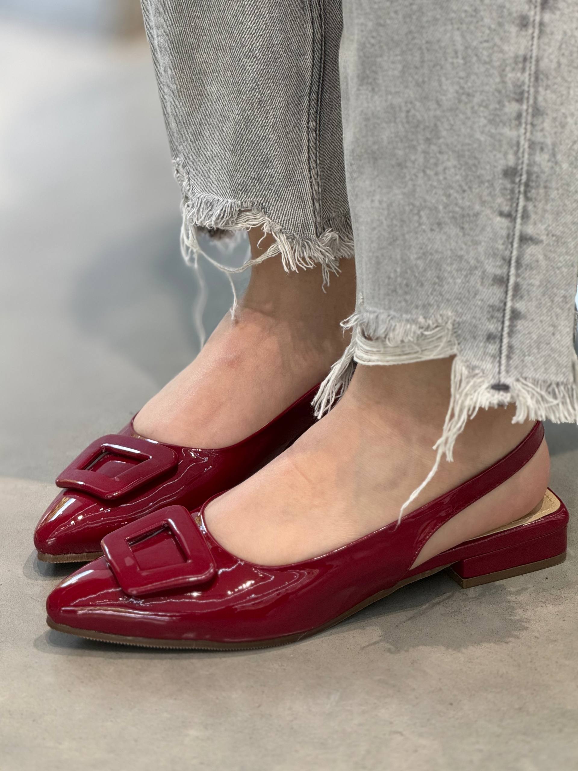 Baleta Slingback con Hebilla - VL19 VINOTINTO