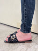 Sandalias planas de nueva colección | P1573