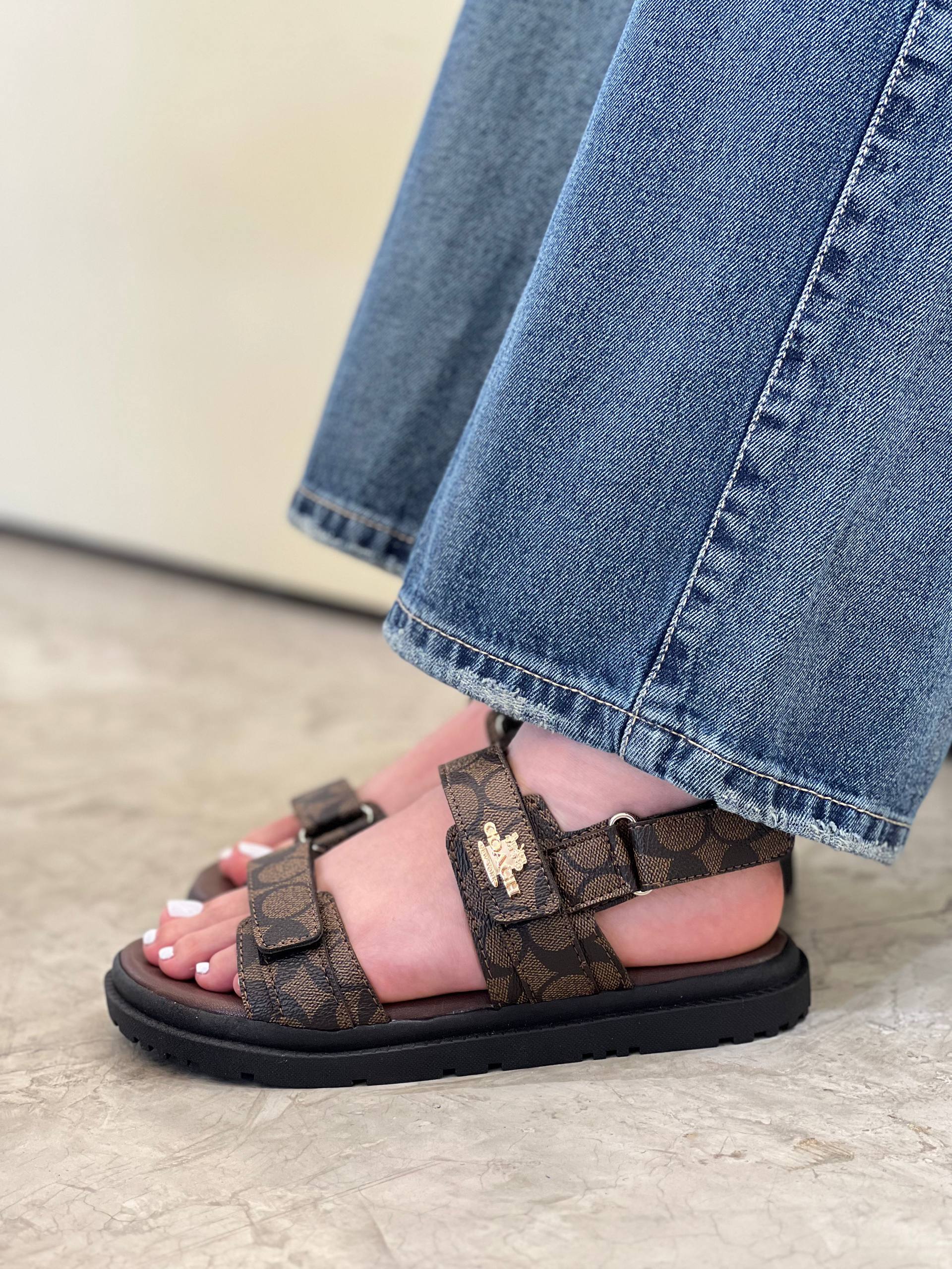 Sandalias de NUEVA COLECCIÓN - MB113