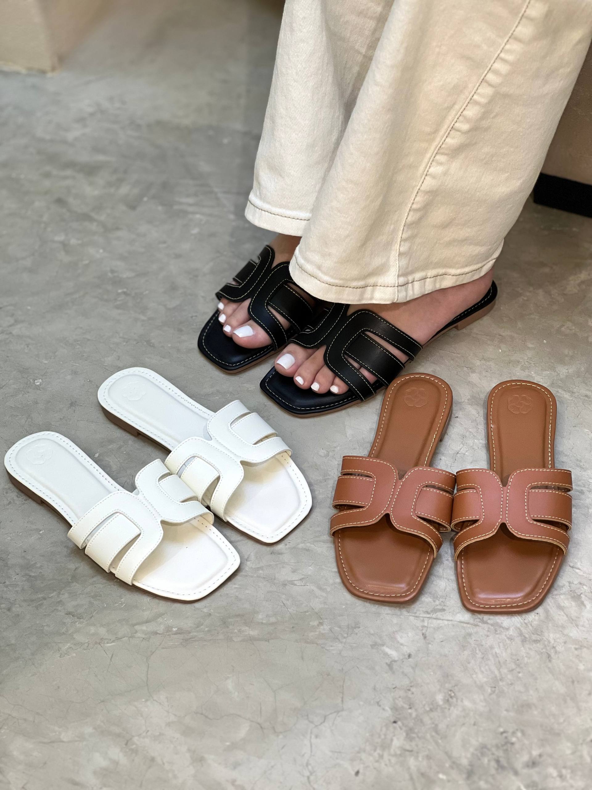 Sandalias planas en tendencia P1558 | Maraldo