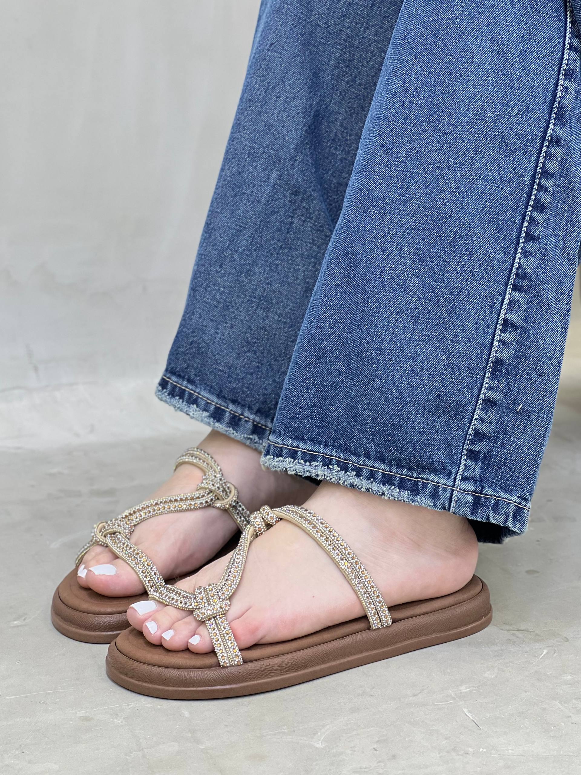 Sandalias con brillos – MB103