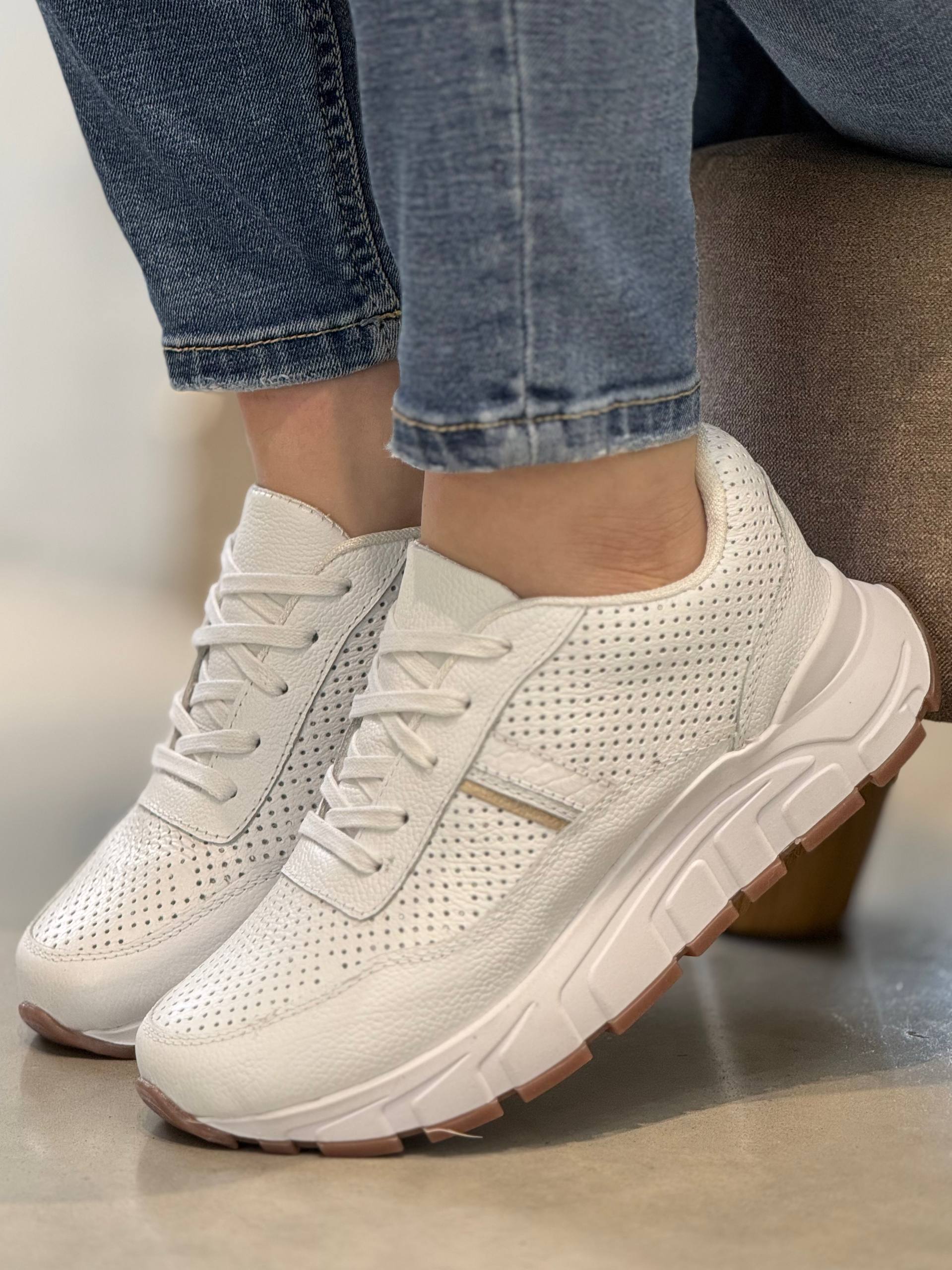 Tenis 100% cuero para mujer - DCM01