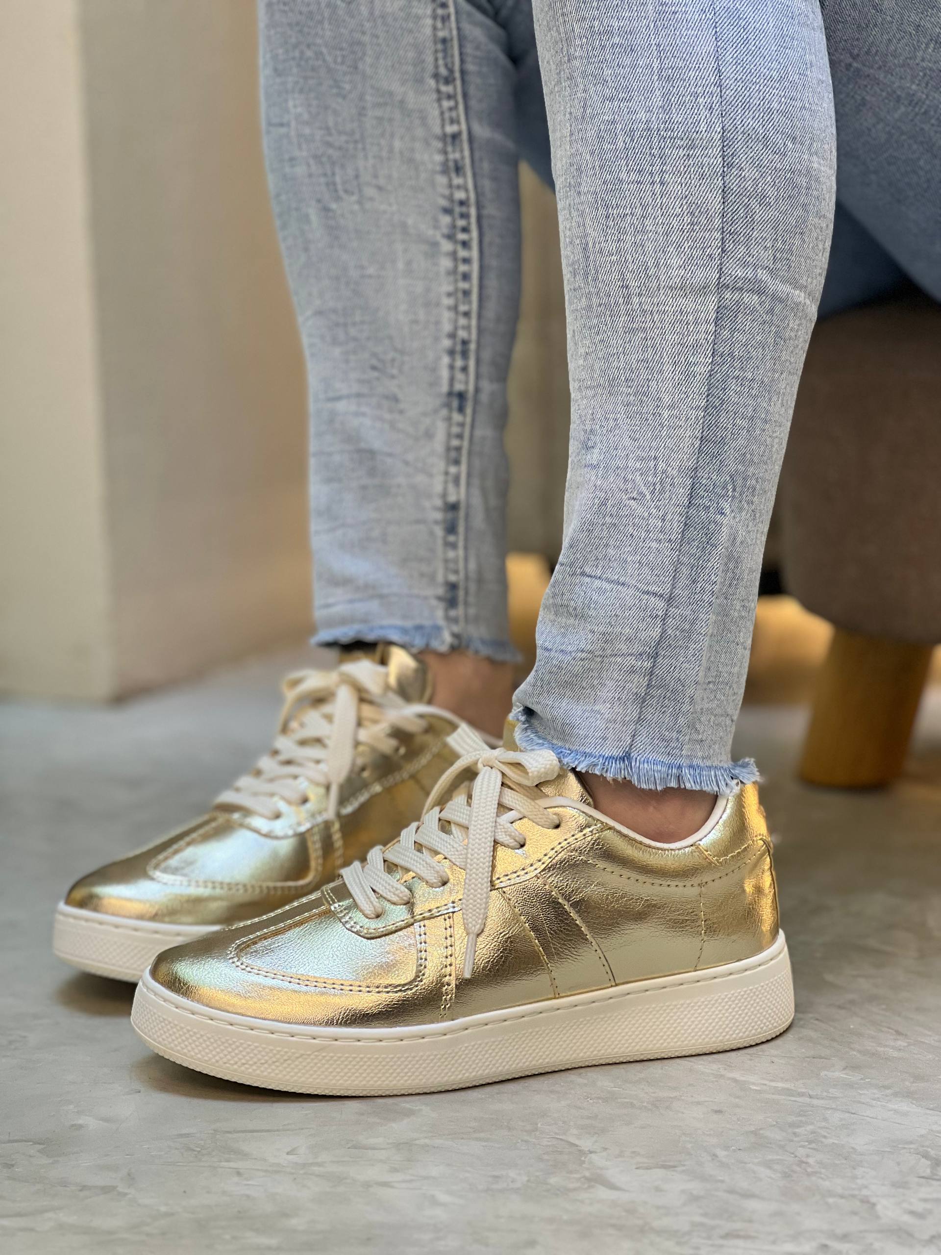 Tenis metálicos tendencia  - D895