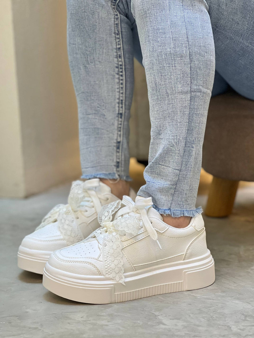 Tenis blanco suela alta  - D894