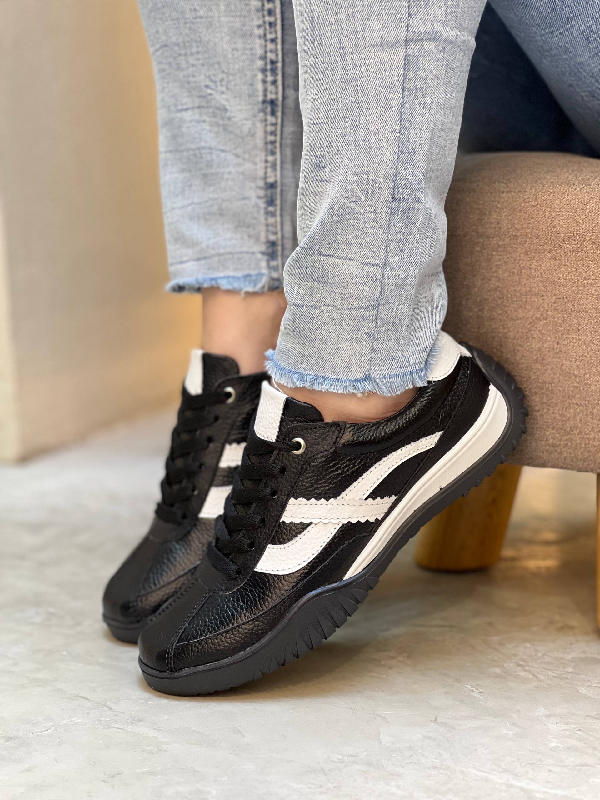 Tenis en cuero estilo retro DS104 para mujer | Maraldo