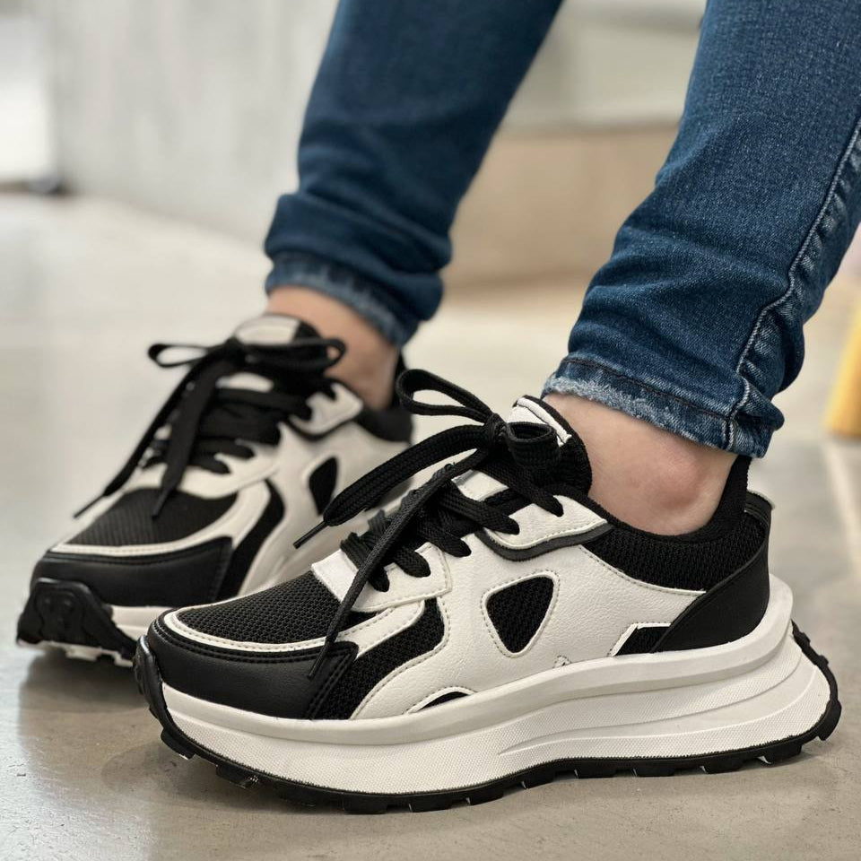 Tenis estilo deportivo moderno con suela cómoda -D859