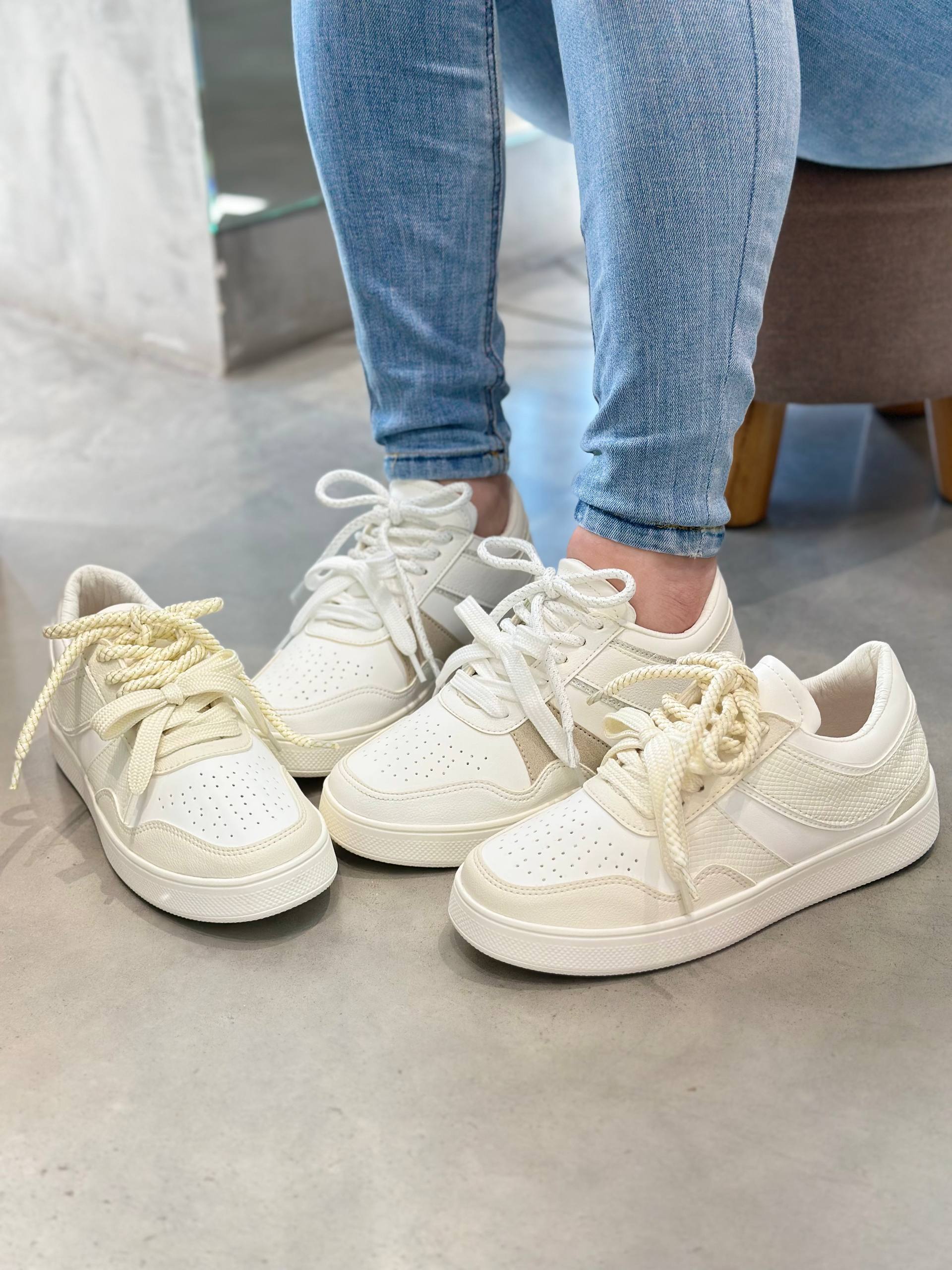 Tenis Doble Cordón Cream - D880