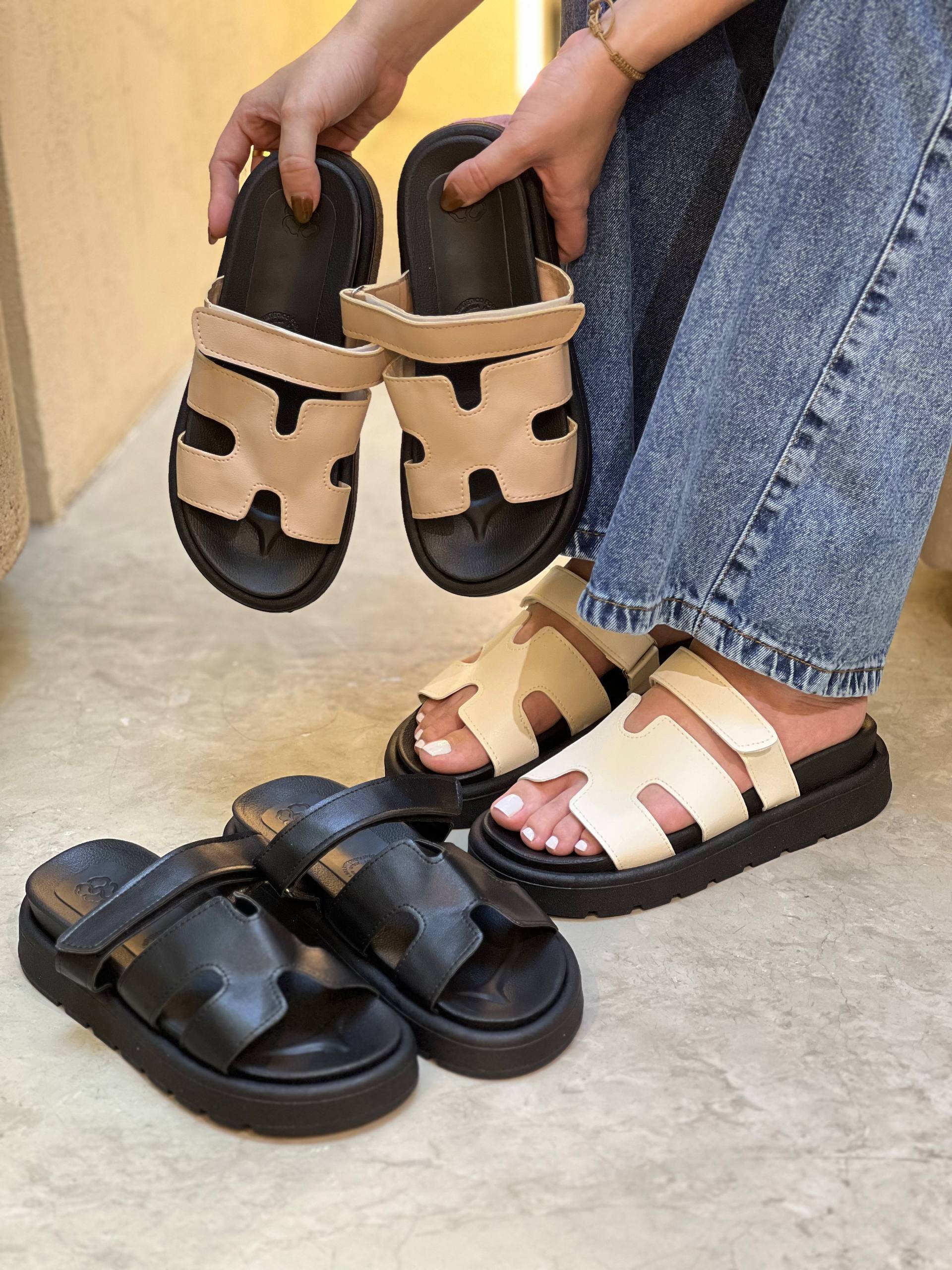 Sandalias con plataforma ancha y velcro SB60 para mujer | Maraldo