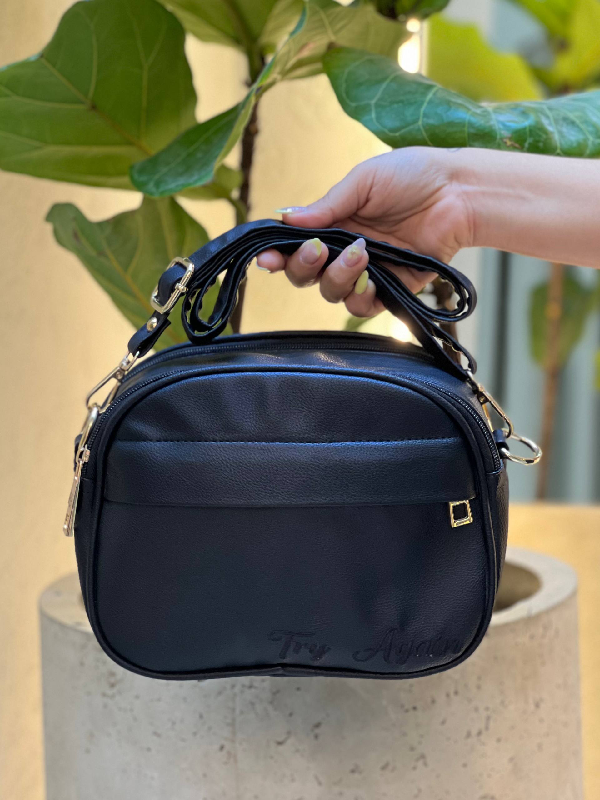 Bolso negro para dama BL032