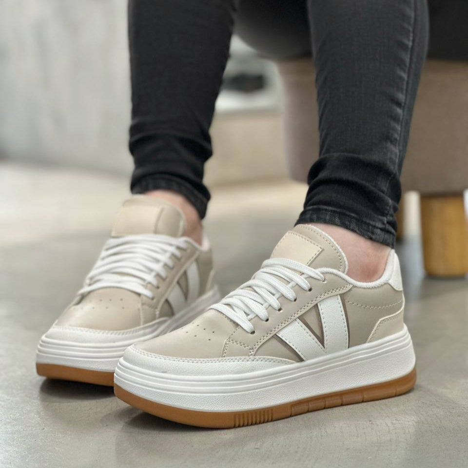 Tenis Casuales tono Almendra D869