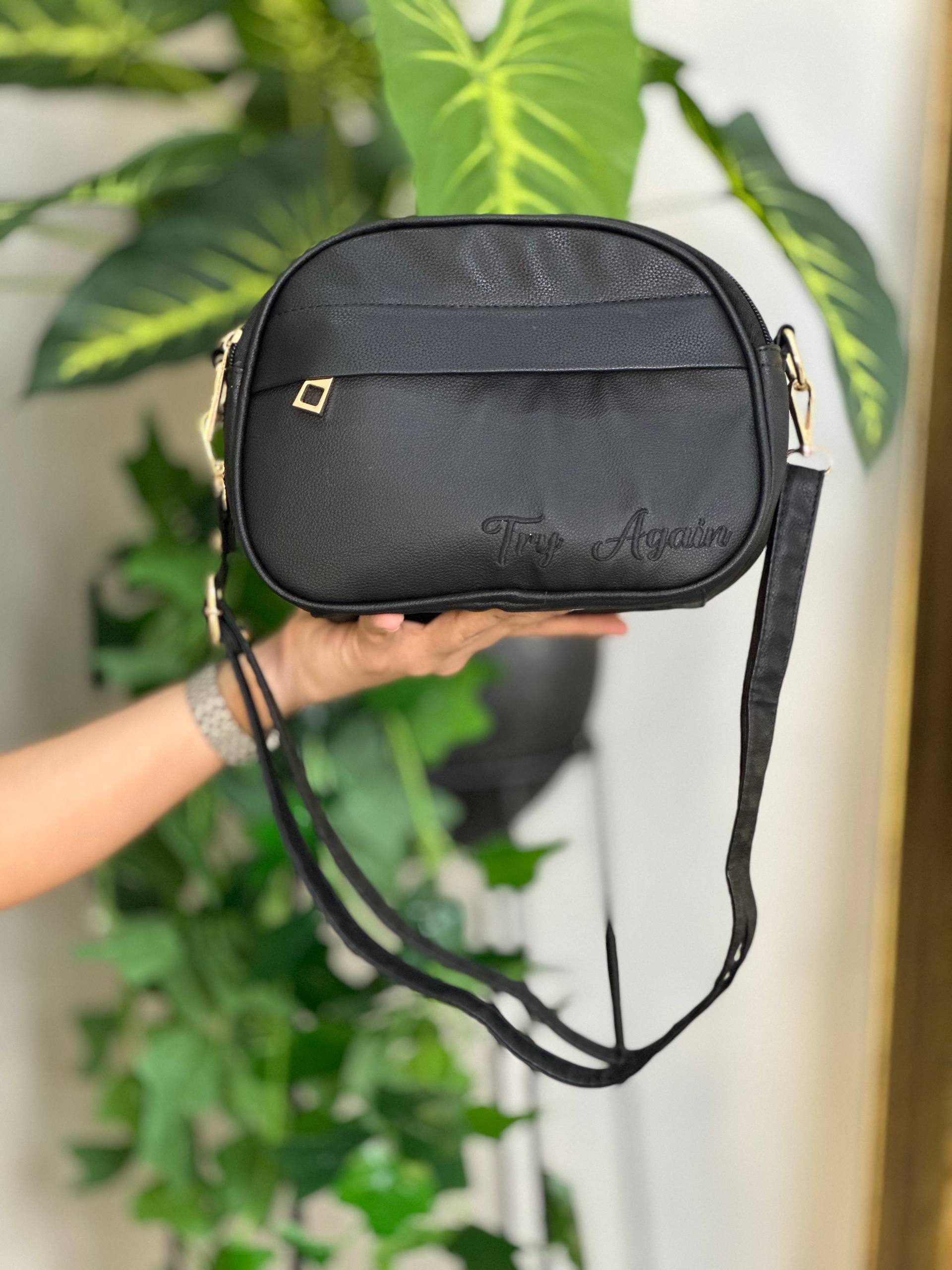 Bolso negro para dama BL032