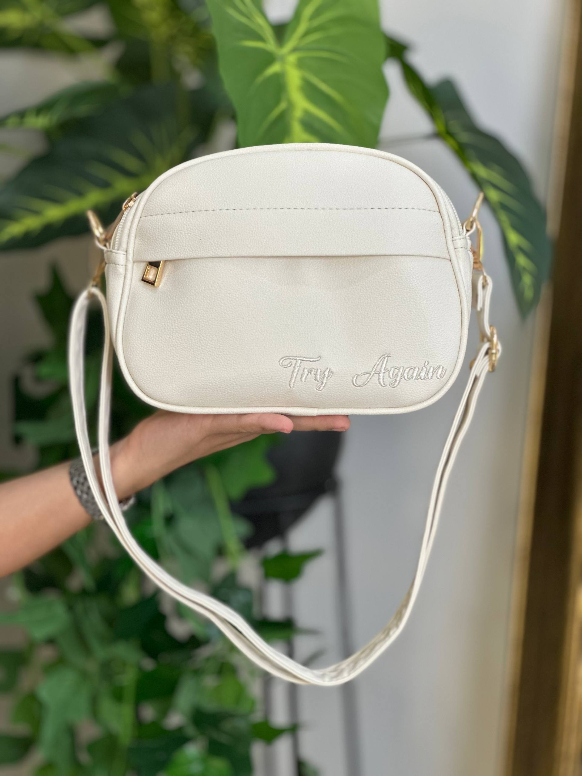 Bolso blanco para dama BL032