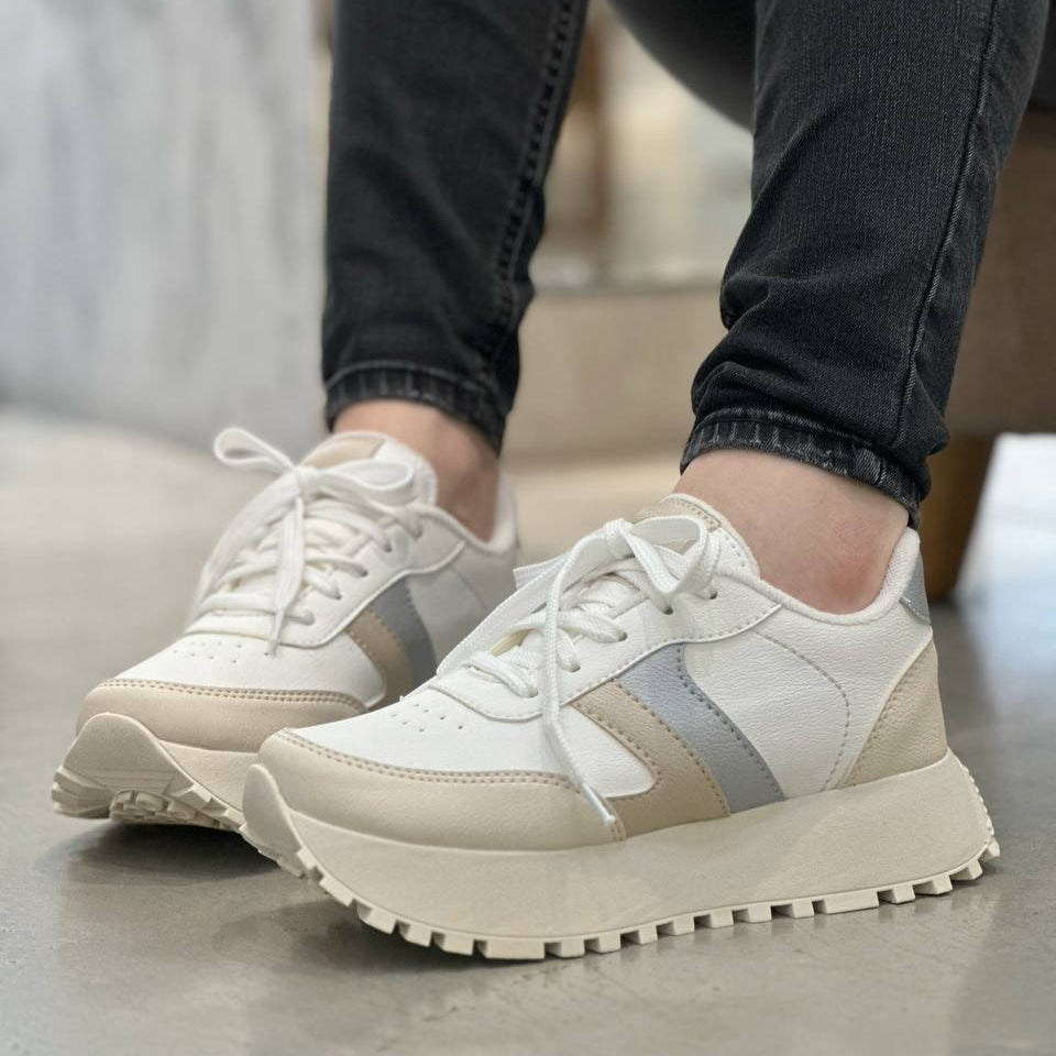Tenis mujer  plataforma alta y diseño elegante – D870
