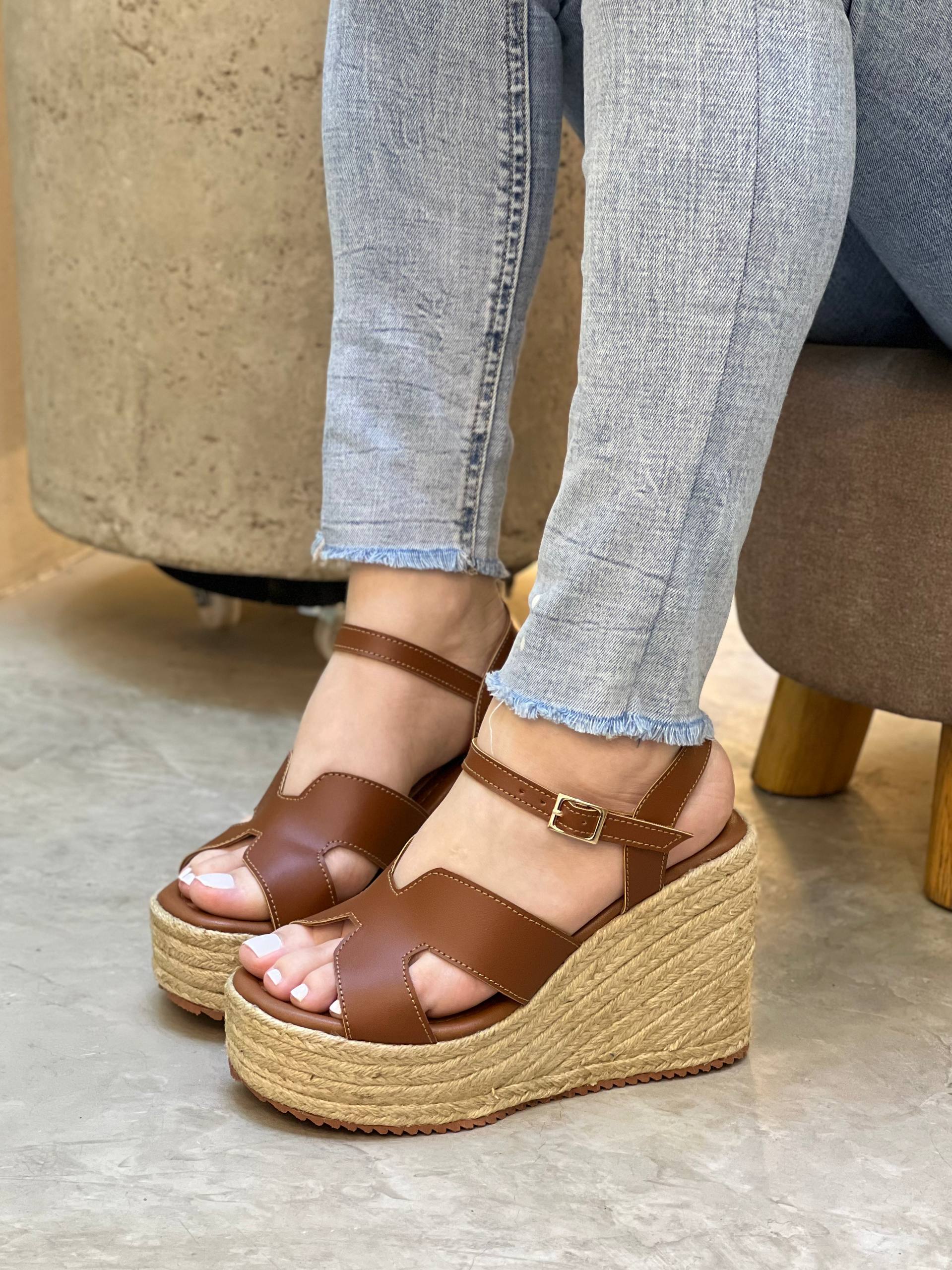 Sandalia de plataforma en yute PLTF994 para mujer | Maraldo