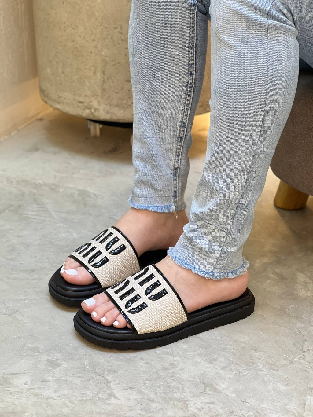 Sandalias en tendencia para mujer MB111 | Maraldo