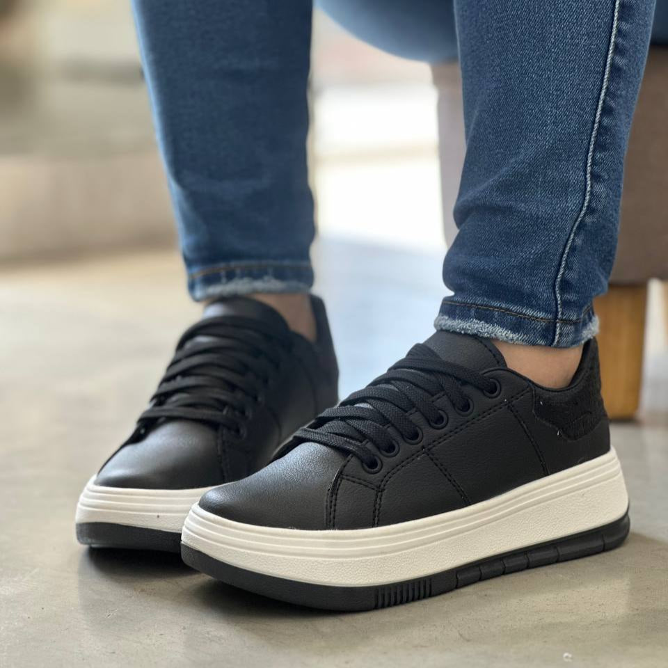 Tenis Negras Mujer Plataforma 2025 - D875