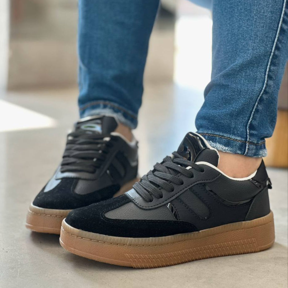 Tenis Negros para dama - D866