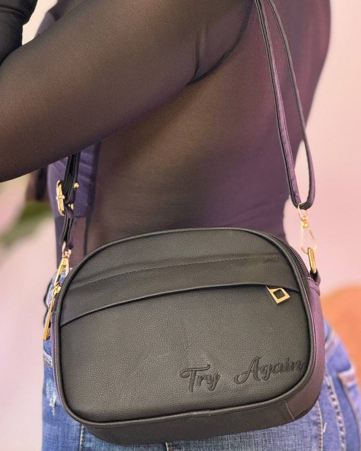 Bolso negro para dama BL032