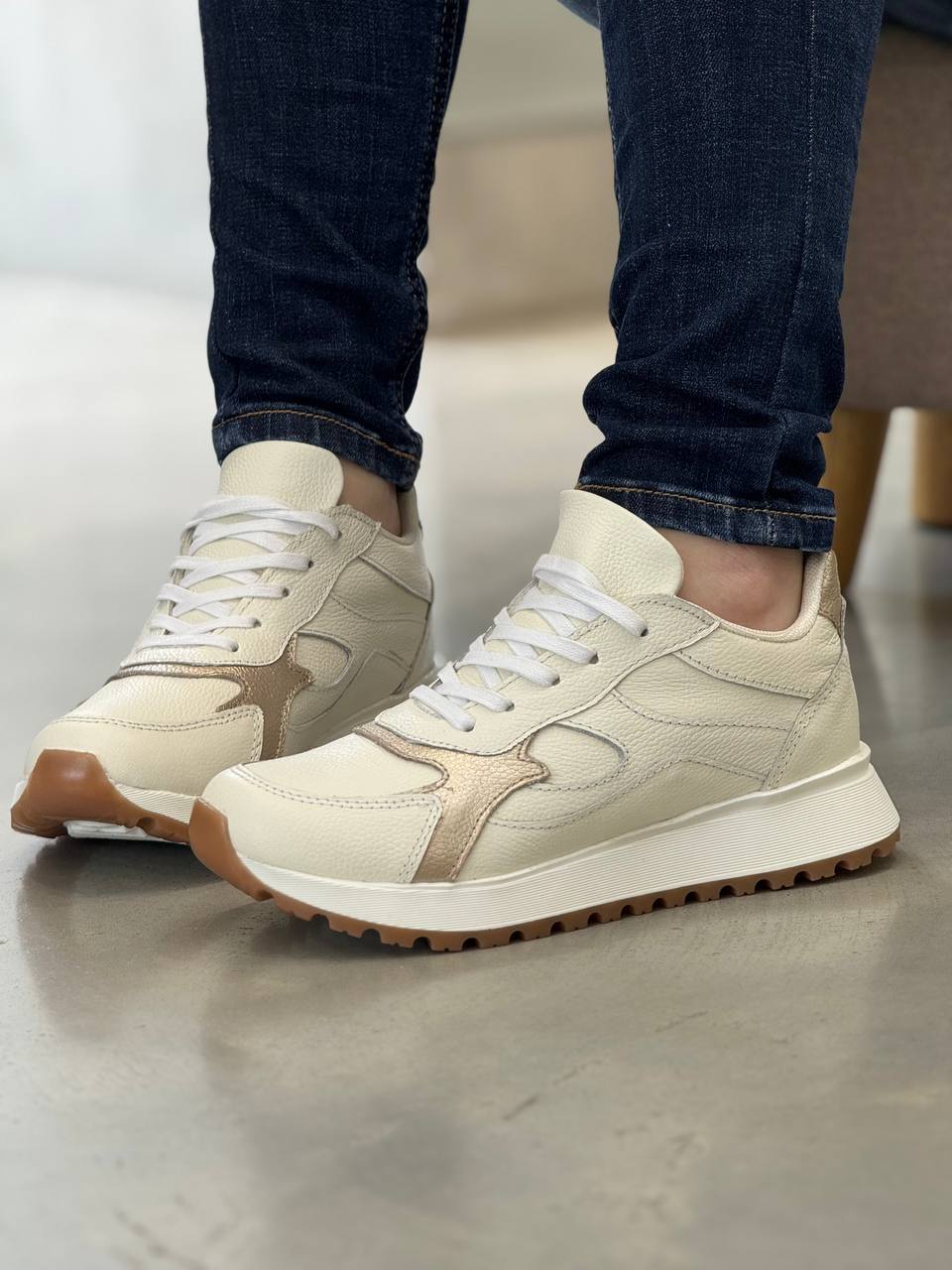 Tenis Casual Blanco Para Mujer – DCM013