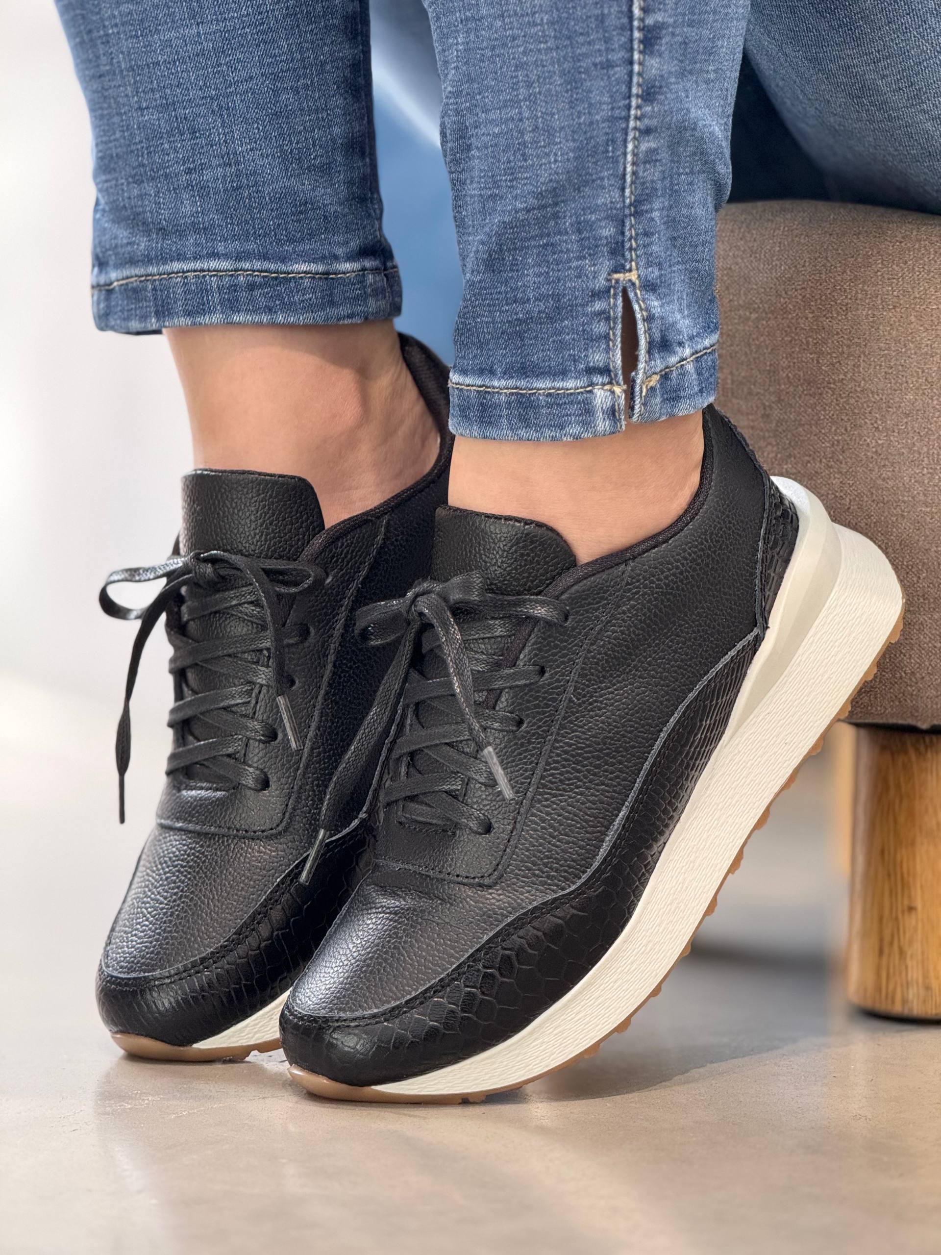 Tenis 100% Cuero para Mujer DCM02 | Maraldo