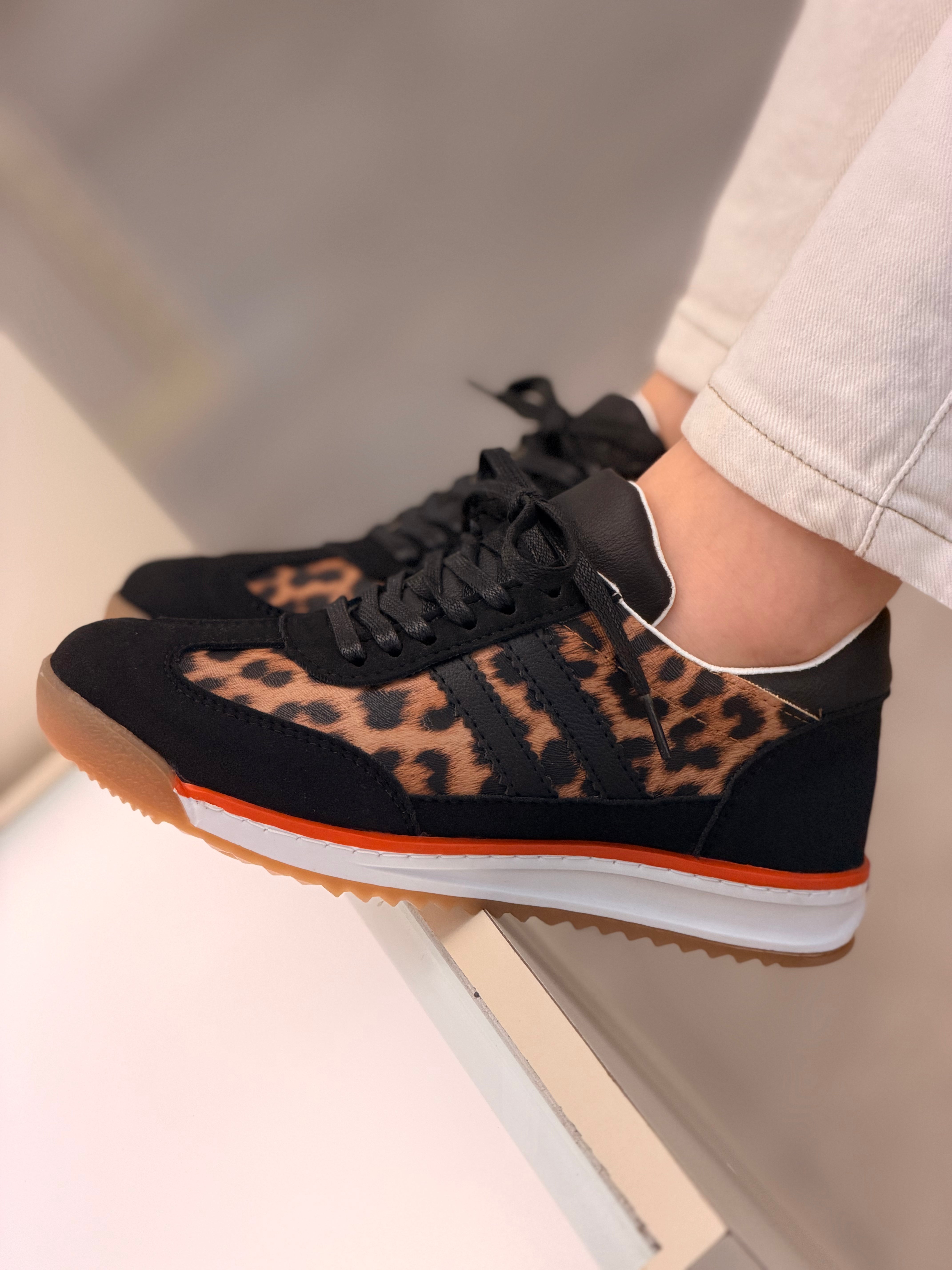 Tenis Nueva colección D914 para mujer