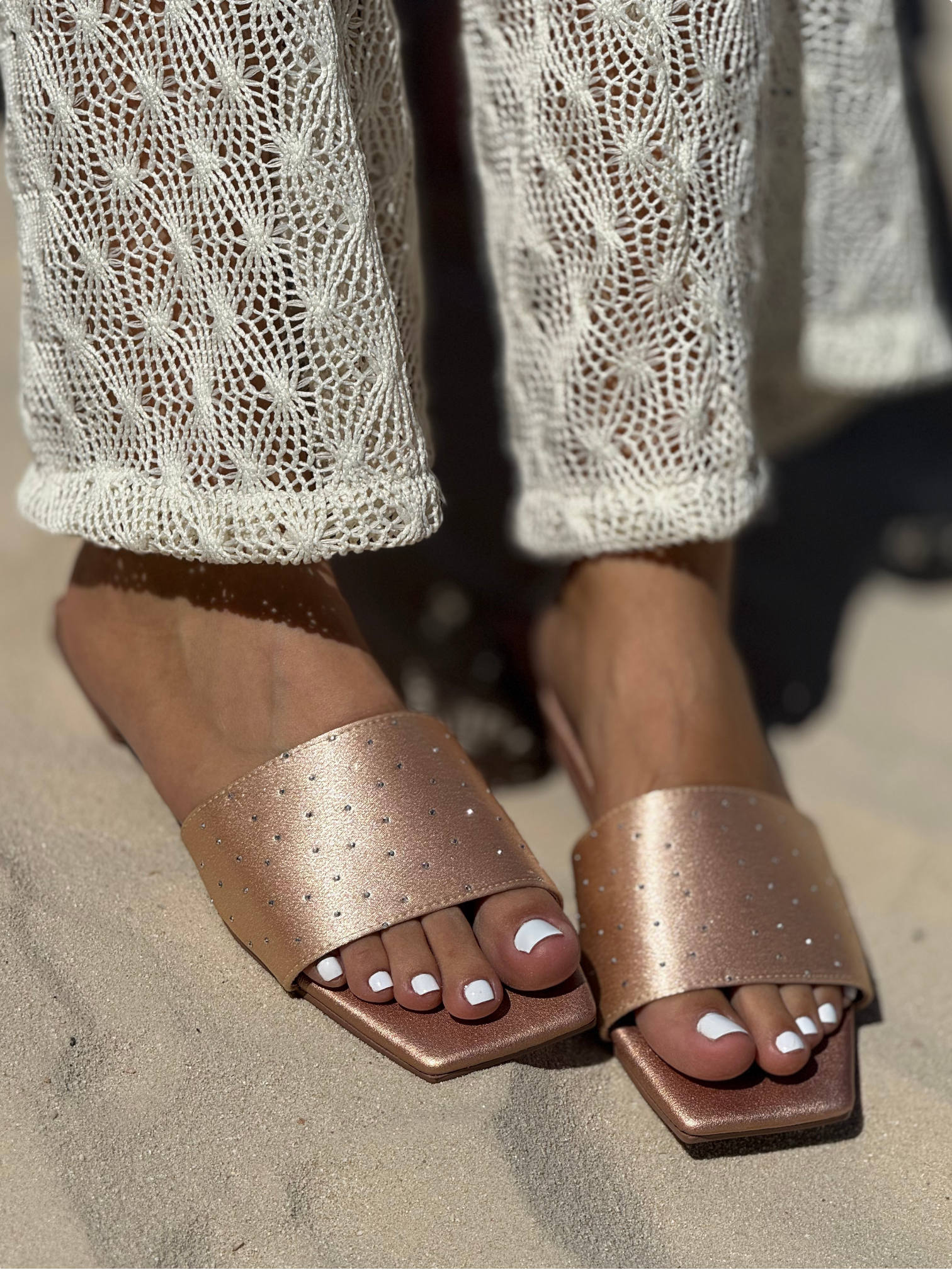 Sandalias Planas punta cuadrada P1499 para mujer | Maraldo