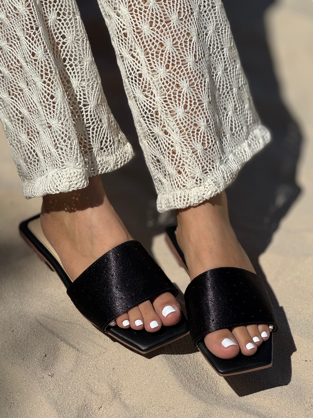 Sandalias Planas con Detalle -P1499
