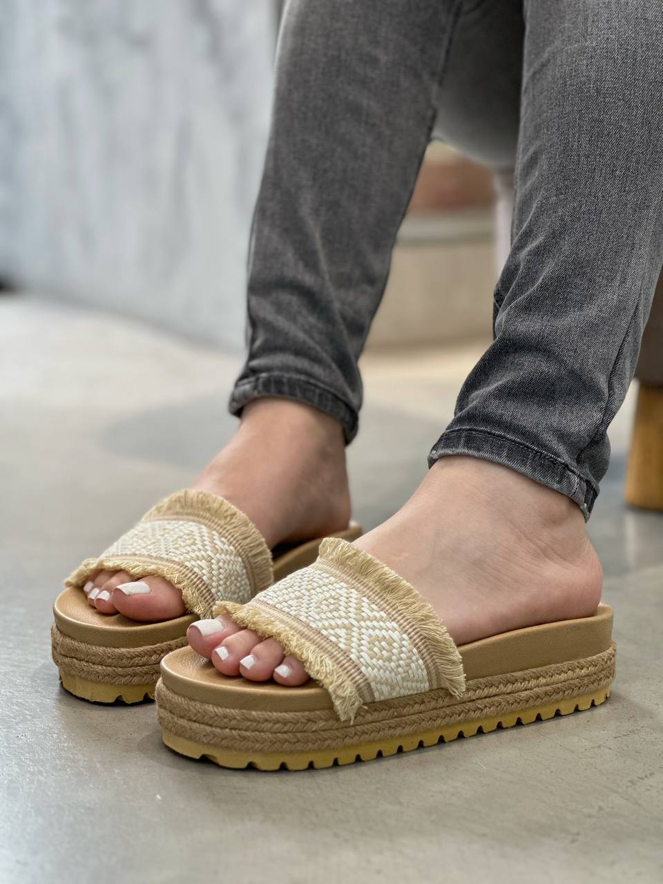 Sandalias tipo yute con tejido artesanal MB80 | MARALDO