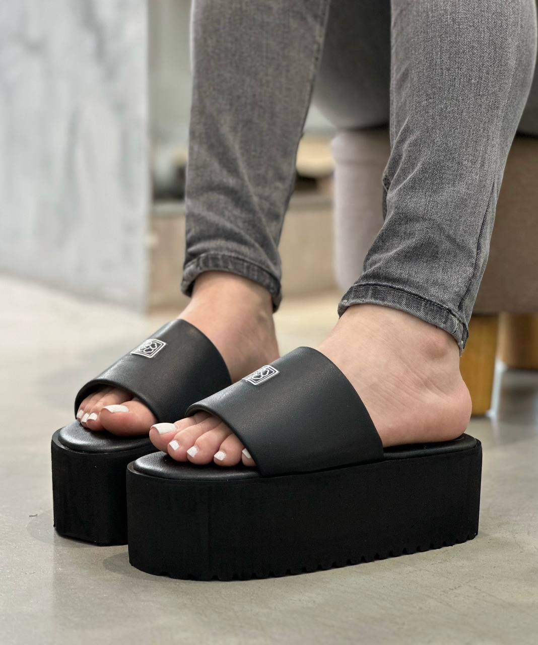 Sandalias con maxi plataforma – MB83