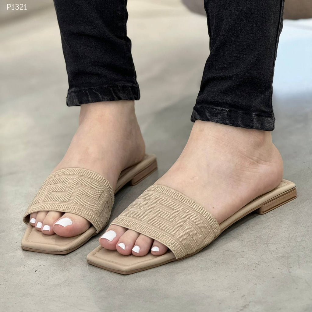 Sandalias Blancas con Diseño Texturizado – P1321