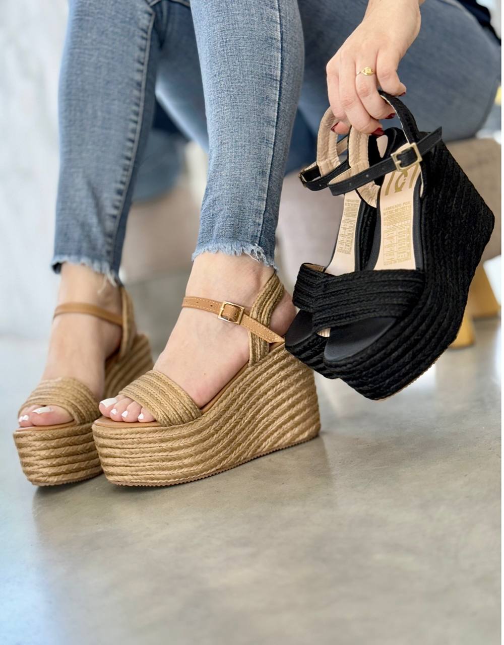 Sandalia Plataforma de Nueva Colección PLTF 159