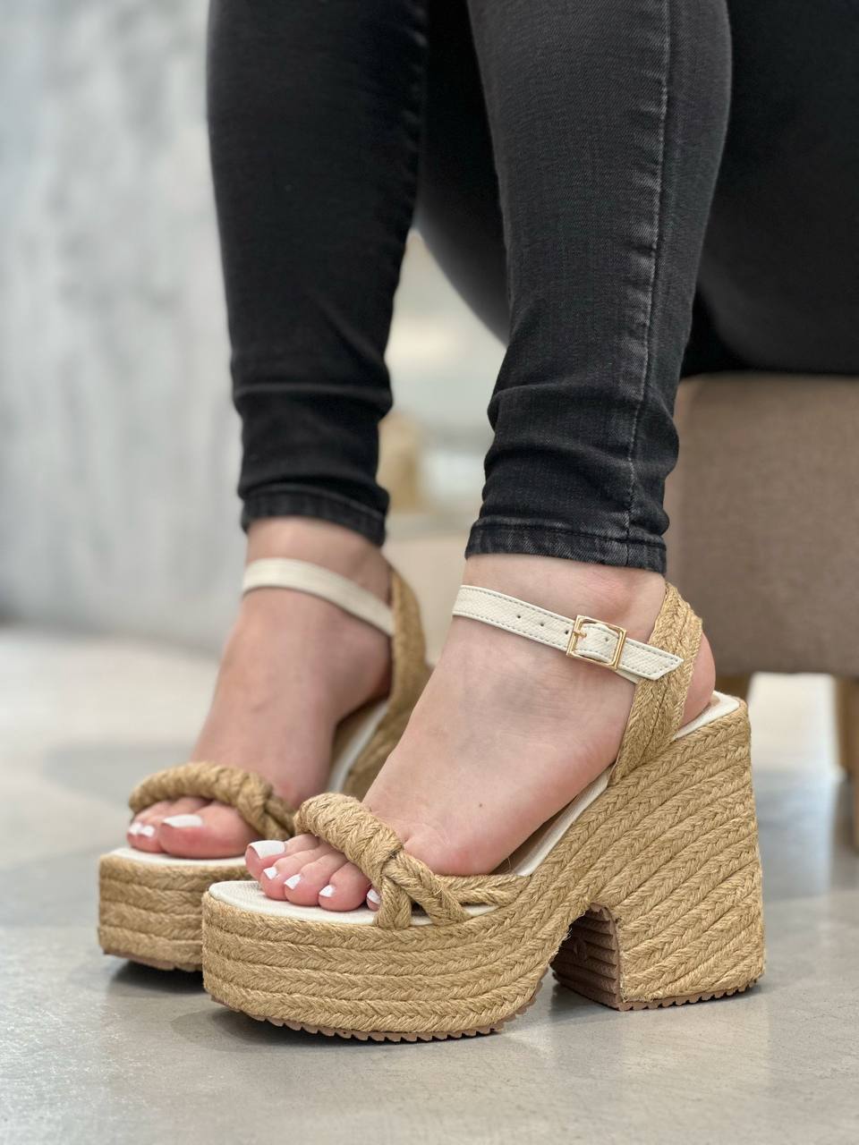 Plataformas en Yute de 12cm PLTF814 para mujer | Maraldo
