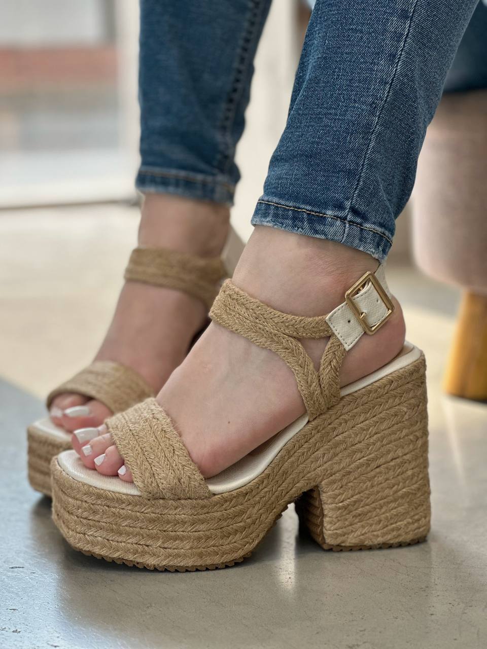Plataformas en Yute de 12cm PLTF815 para mujer | Maraldo