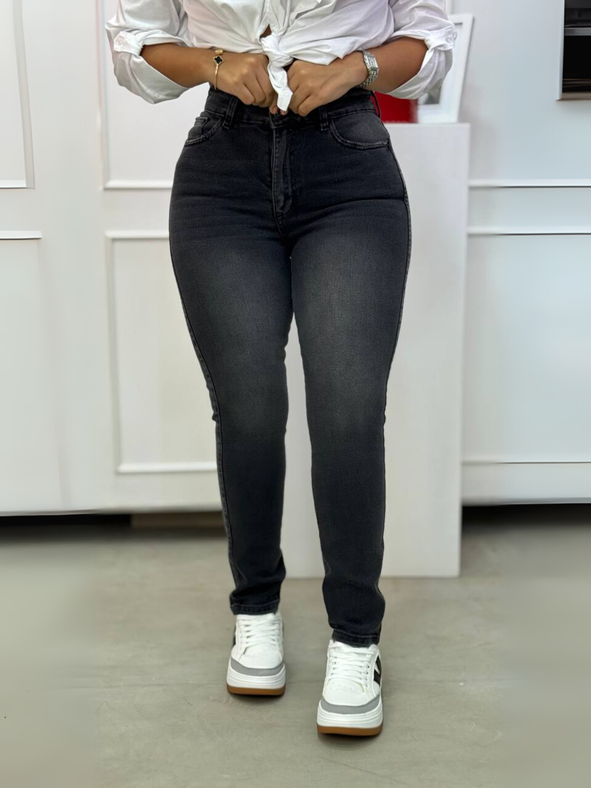 Jean Humo Tiro Alto Corte Recto – JBR33