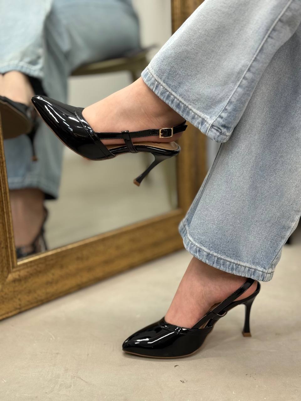 Tacones en punta slingback 8cm– T509