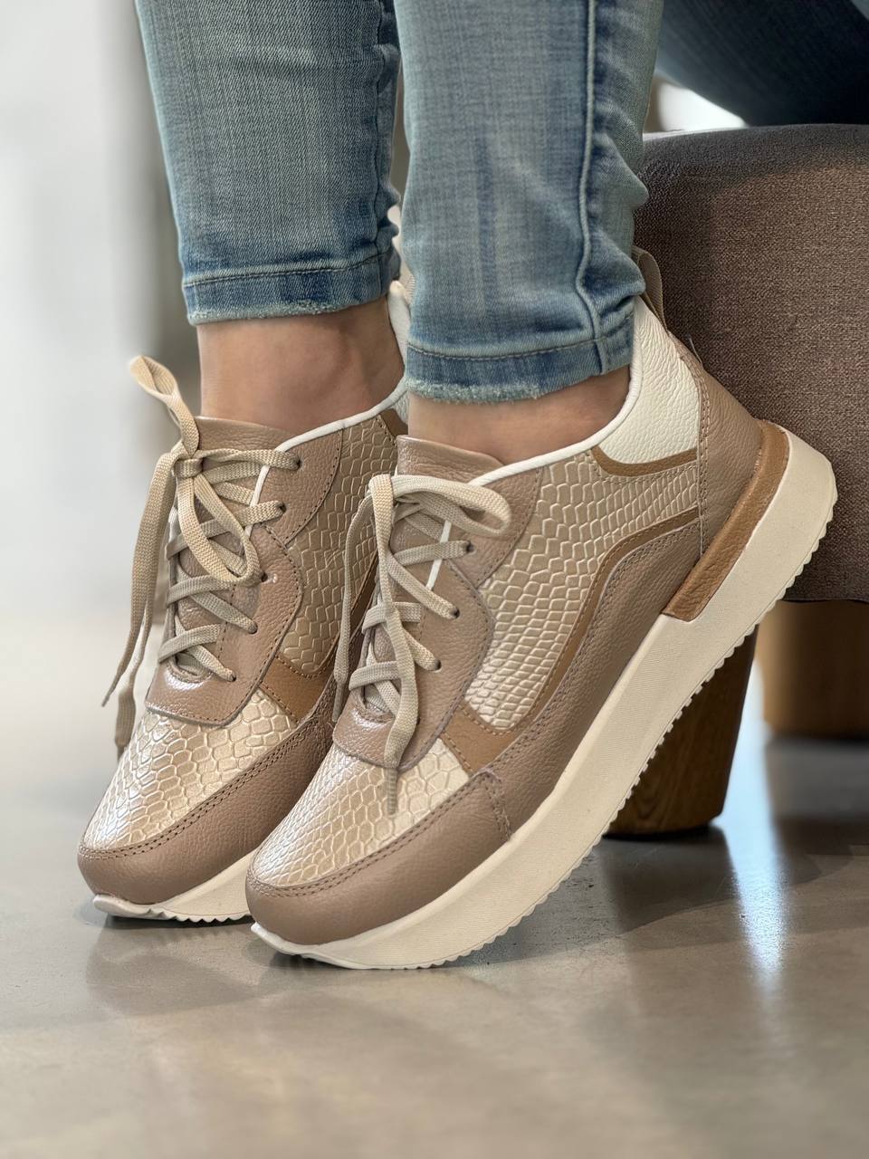 Tenis de Cuero para Mujer – DCM014