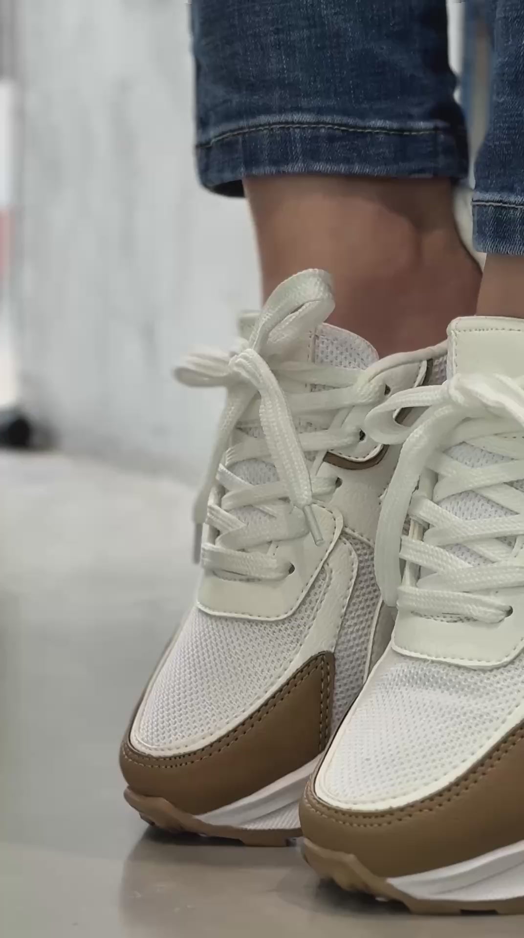 Tenis Deportivos en Tendencia – D859