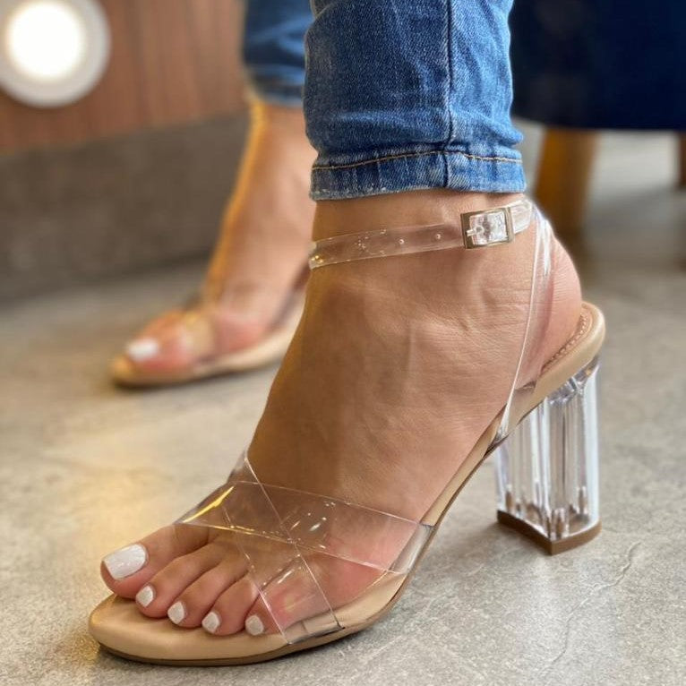 Tacones Transparentes con Tira al Tobillo y Tacón Acrílico – T940